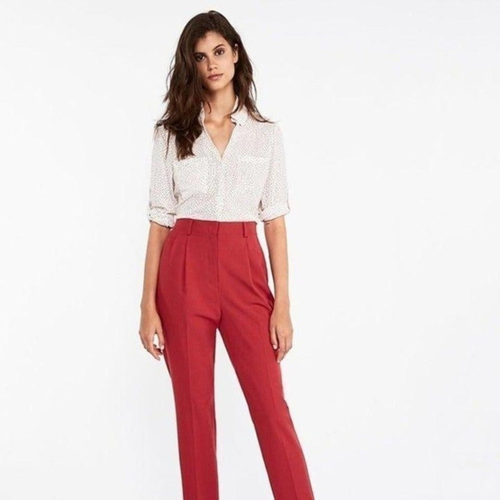 ✨NEW✨ Slim Fit Button-Up Portofino Shirt Blouse